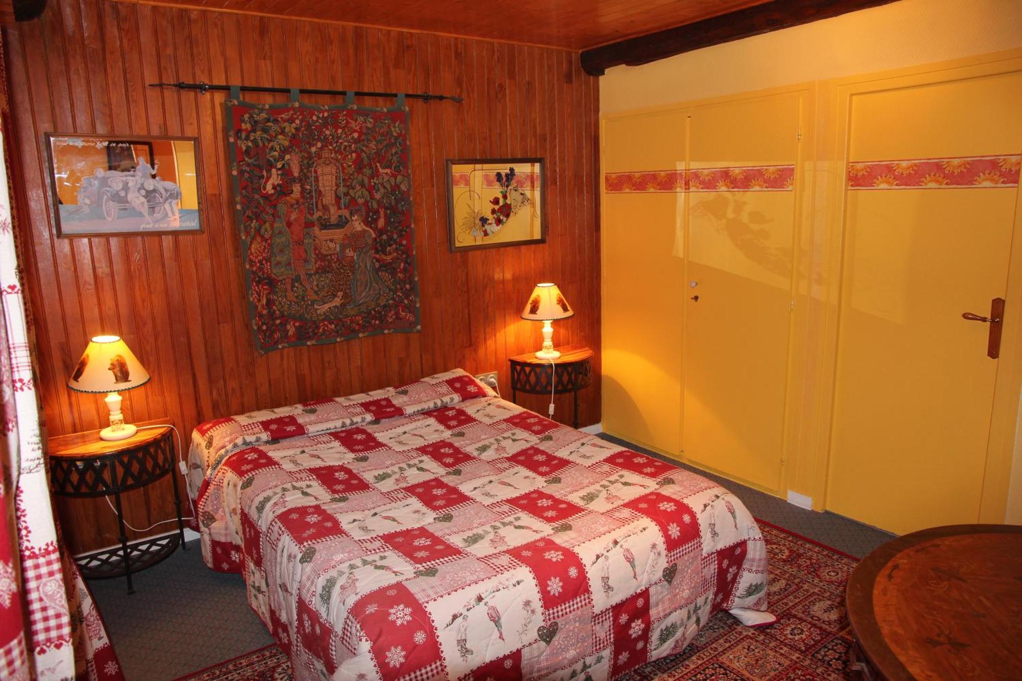 Guest House Chalet Saint Roch Албие-Монрон Екстериор снимка